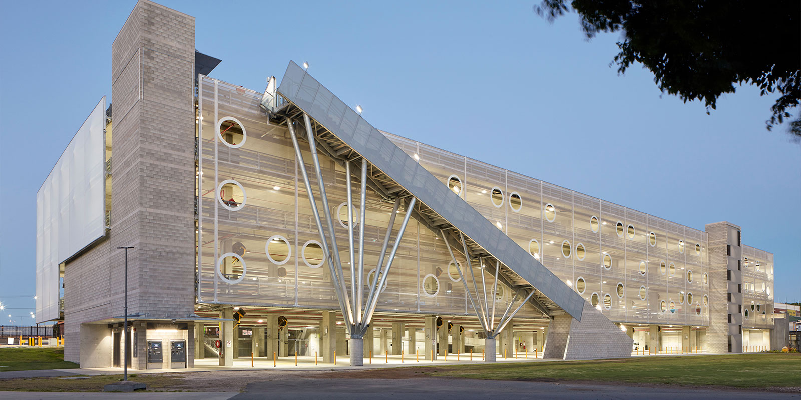 PTFE Facade - RNA Showgrounds