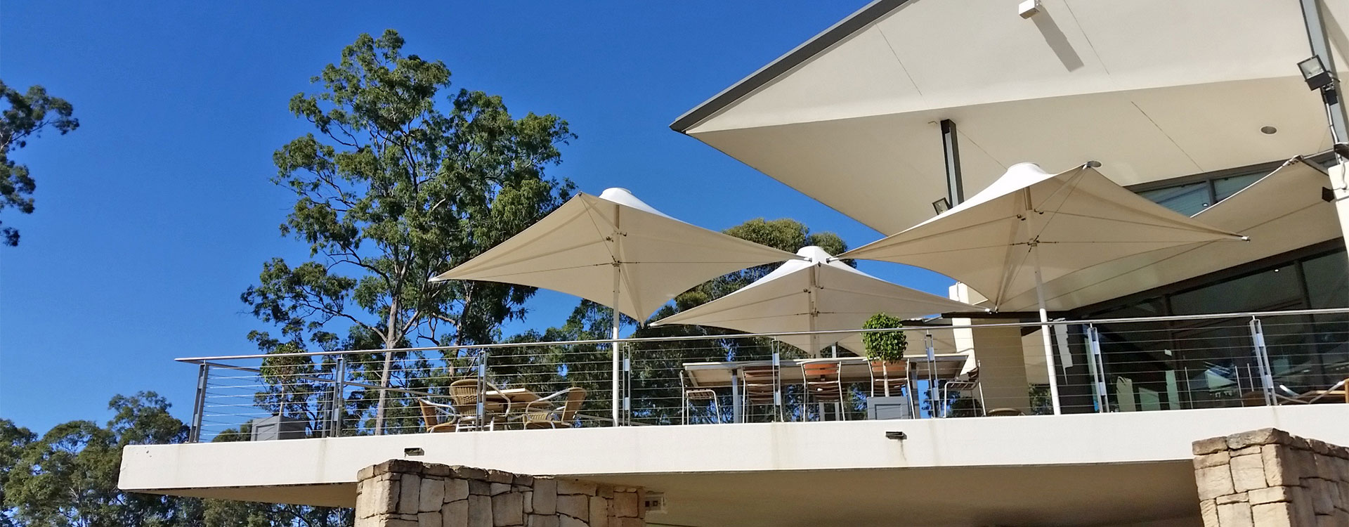 Alfresco Dining Shade Structures; Commercial Umbrellas