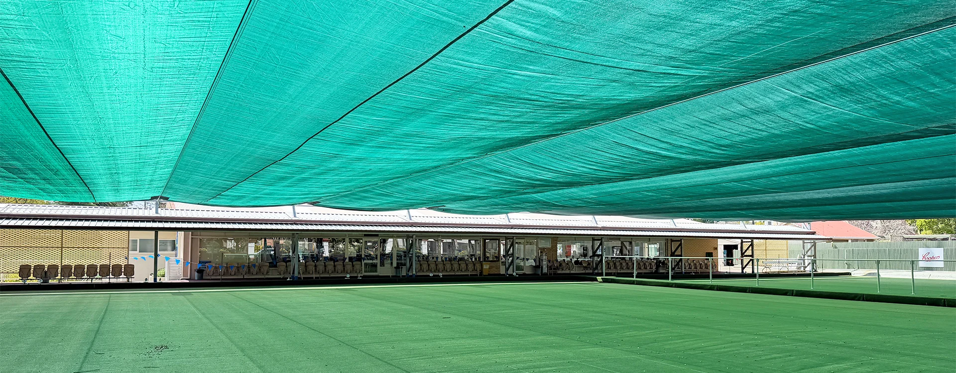 The Tranmere Bowls Retractable Shade Reskinned by MakMax